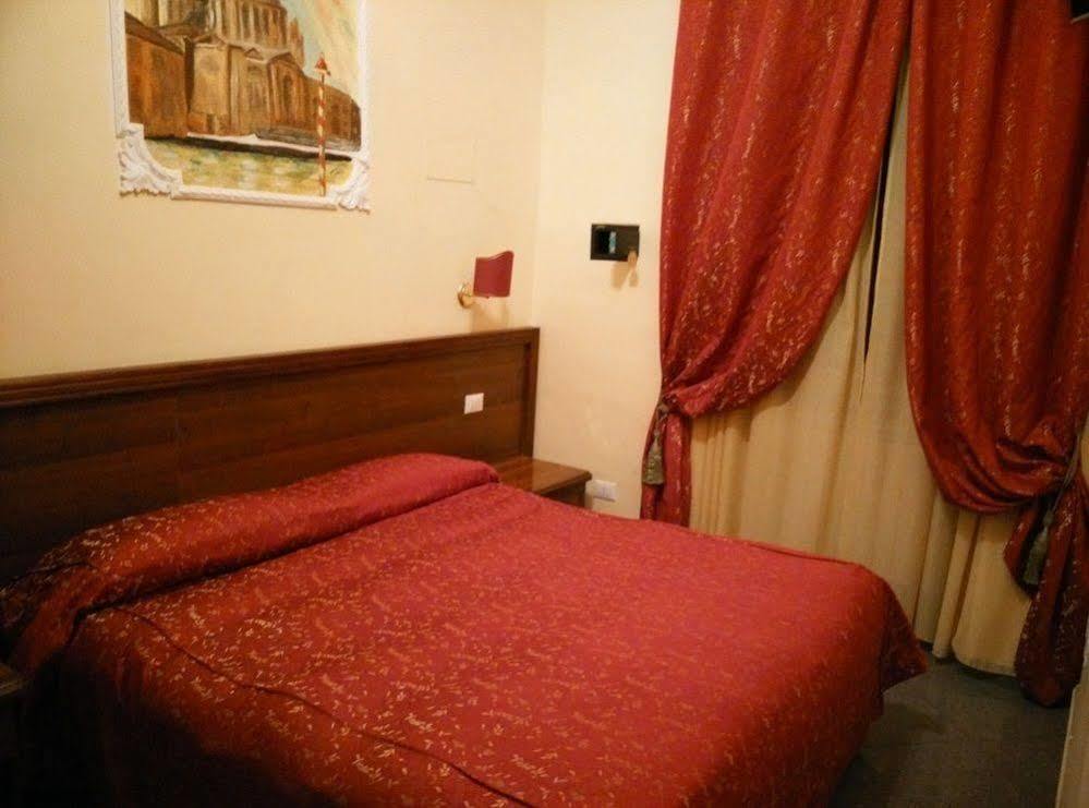 B&B Rudy Center Roma Ngoại thất bức ảnh